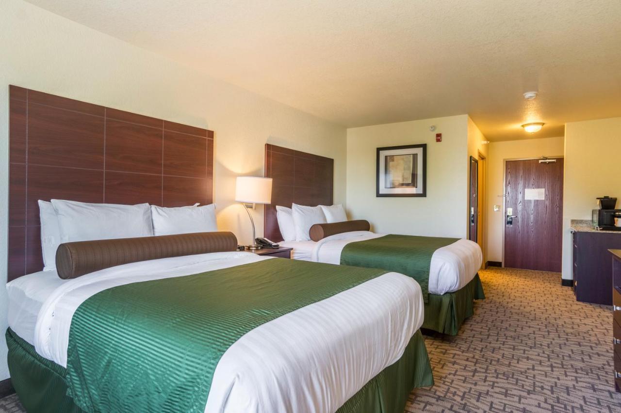 Cobblestone Hotel&Suites - Erie Esterno foto