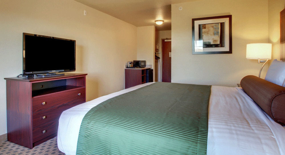 Cobblestone Hotel&Suites - Erie Esterno foto