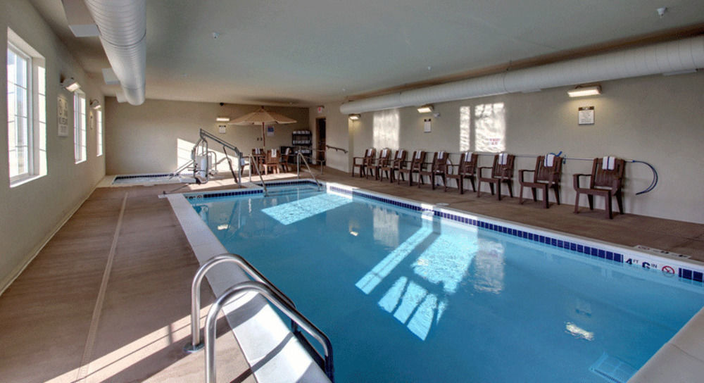 Cobblestone Hotel&Suites - Erie Esterno foto